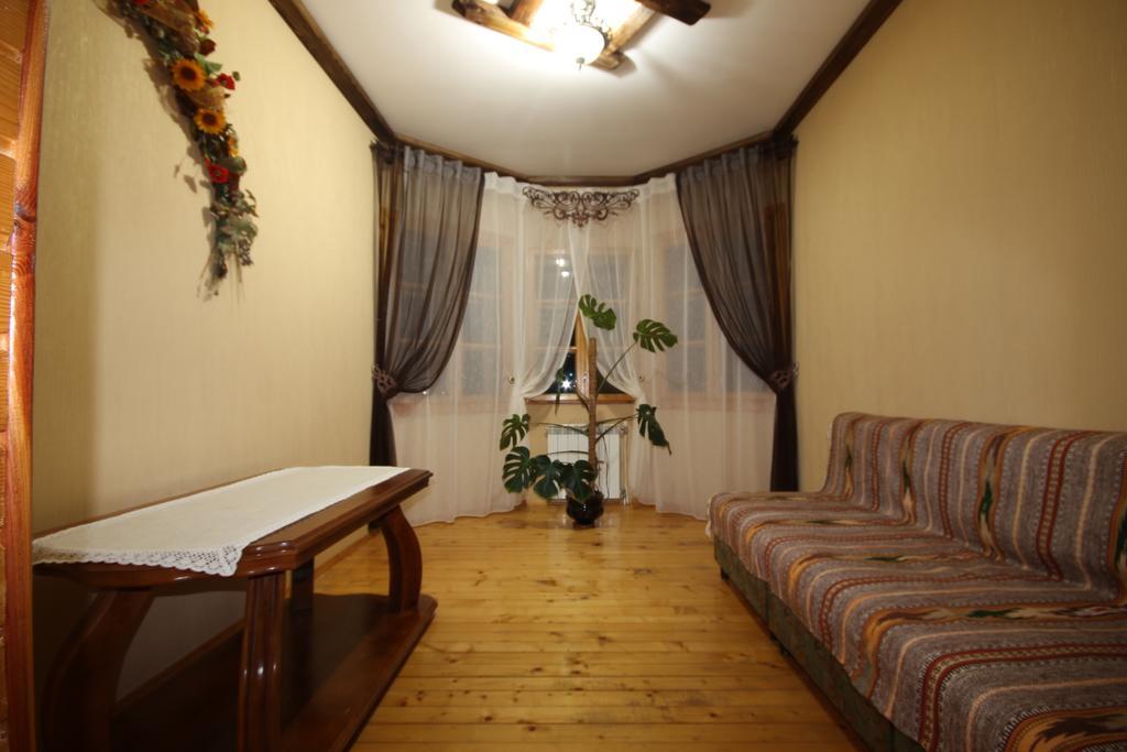 Bozhena Hotell Mykulytjyn Exteriör bild